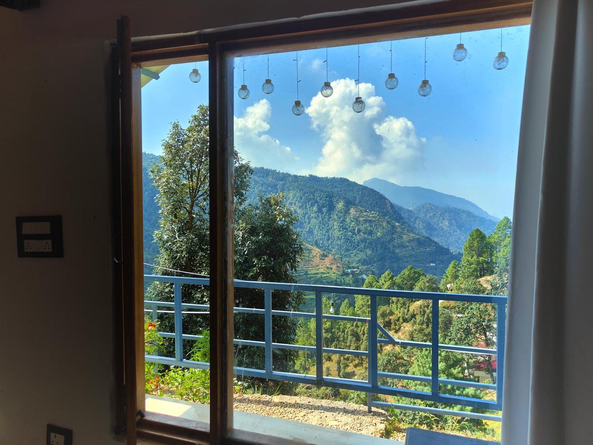 Himwanderer Camps & Cottages Pangot Nainital Exterior photo